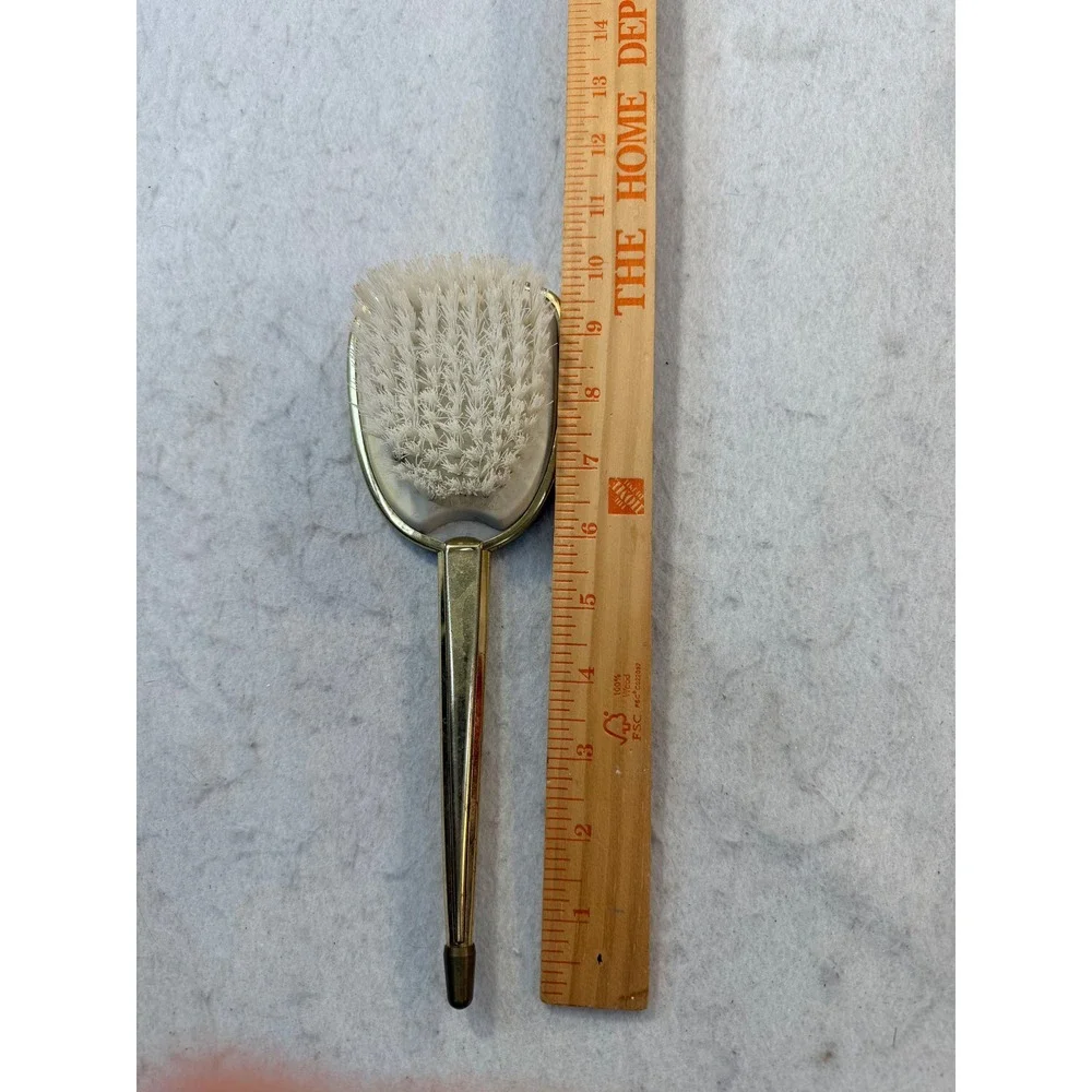 Unbranded vintage gold